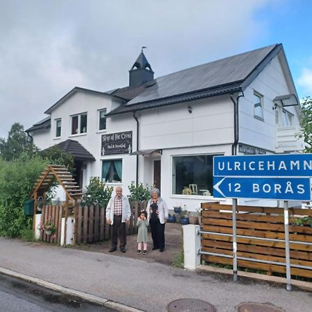 Bed and Breakfast Stop At The Cross Borås Exterior foto